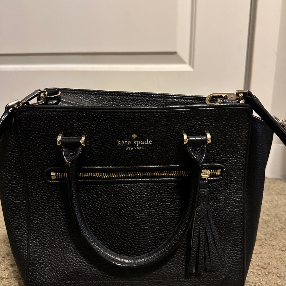 COPY - GUC Kate Spade black pebble leather purse